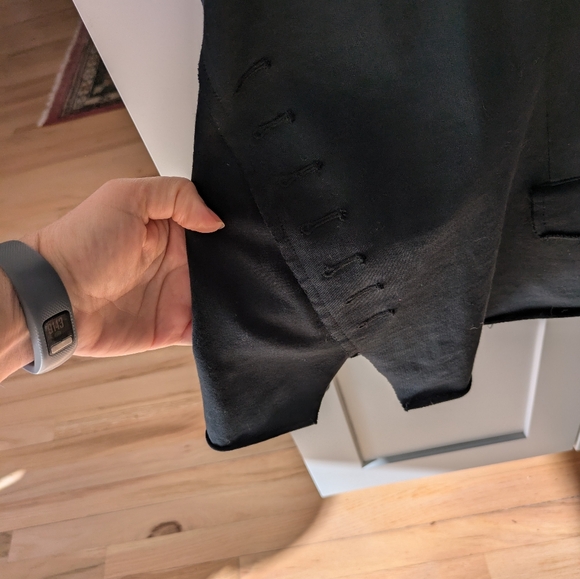 Rundholz asymmetrical button top - Picture 4 of 10